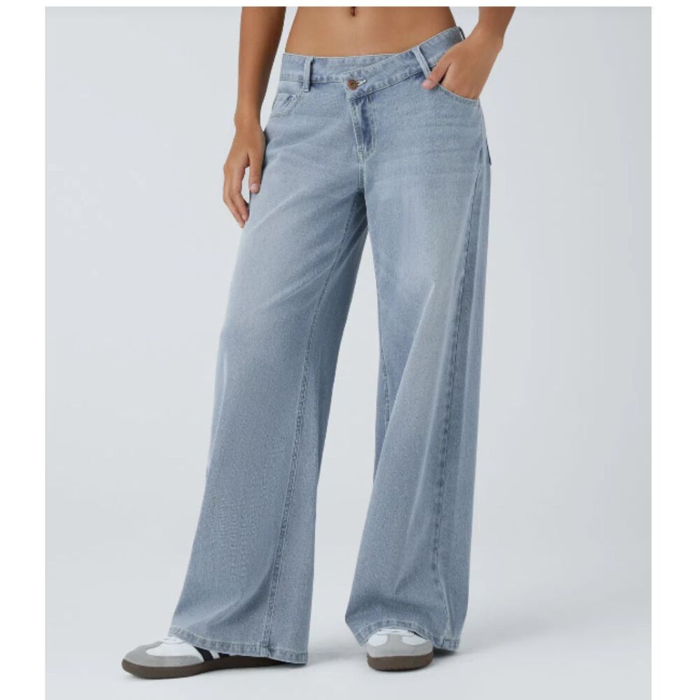 Halara Asymetric Low-rise baggy jeans Size Large NWT